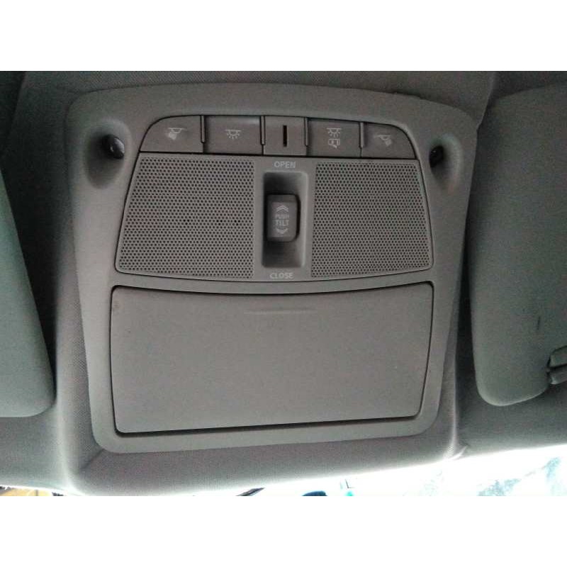 Recambio de luz interior para nissan x-trail (t32) tekna referencia OEM IAM 264103NA0A  