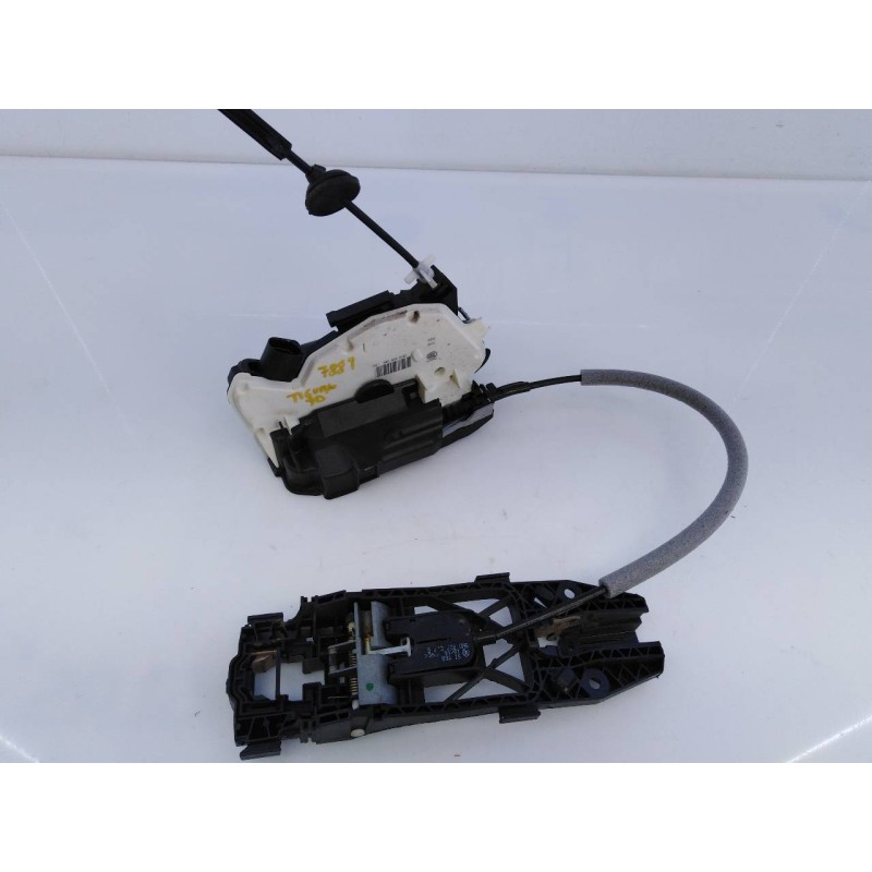 Recambio de cerradura puerta trasera derecha para volkswagen tiguan (5n2) t1 bluemotion referencia OEM IAM 5N0839016J 06C5ND8390