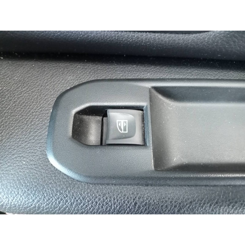 Recambio de mando elevalunas delantero derecho para dacia duster ii access referencia OEM IAM   