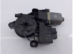 Recambio de motor elevalunas trasero derecho para volkswagen golf vii lim. advance bluemotion referencia OEM IAM 0130822694  