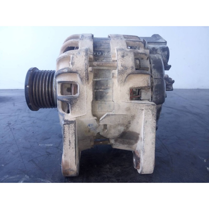 Recambio de alternador para dacia sandero stepway ambiance referencia OEM IAM 231002854R  