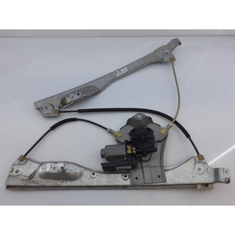 Recambio de elevalunas delantero izquierdo para renault clio iii confort dynamique referencia OEM IAM 8200291148C  