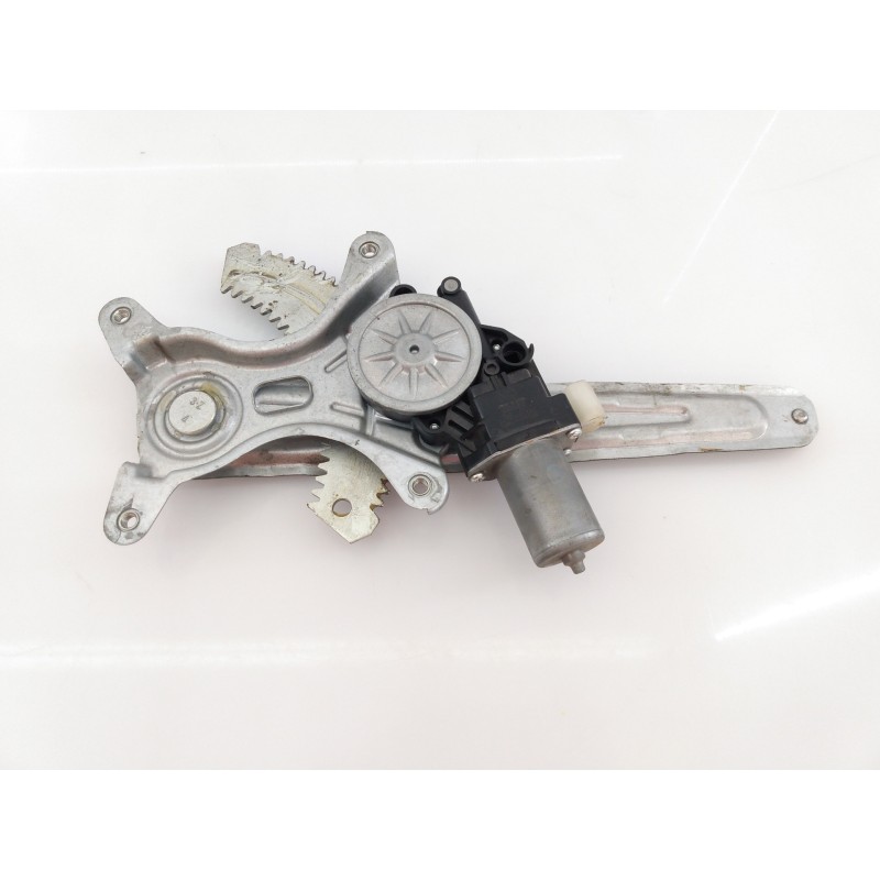 Recambio de elevalunas trasero izquierdo para suzuki sx4 gle 4x4 referencia OEM IAM 8356061M00 2621005670 