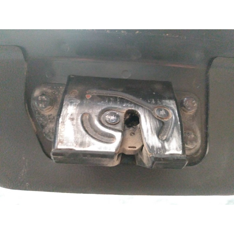 Recambio de cerradura maletero / porton para chevrolet captiva 2.0 vcdi lt referencia OEM IAM   