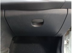 Recambio de guantera para dacia sandero stepway ambiance referencia OEM IAM   