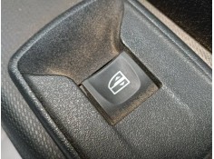 Recambio de mando elevalunas trasero derecho para dacia sandero stepway ambiance referencia OEM IAM   