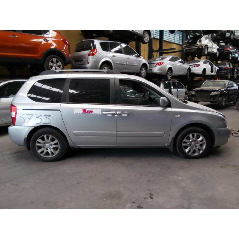 kia carnival del año 2009