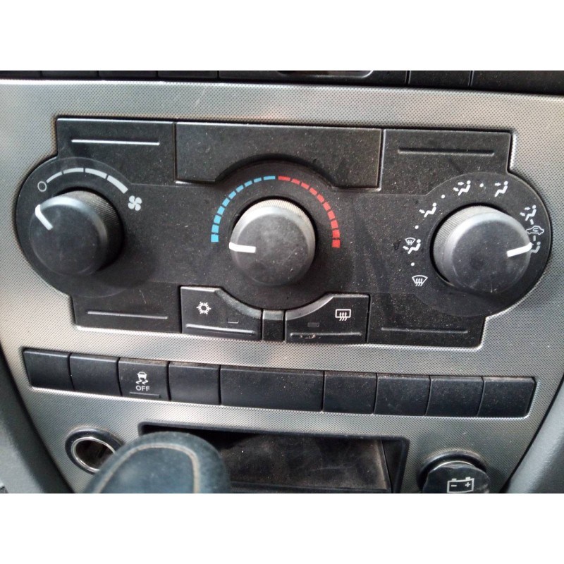 Recambio de mando calefaccion / aire acondicionado para jeep gr. cherokee (wh) 3.0 crd limited referencia OEM IAM   