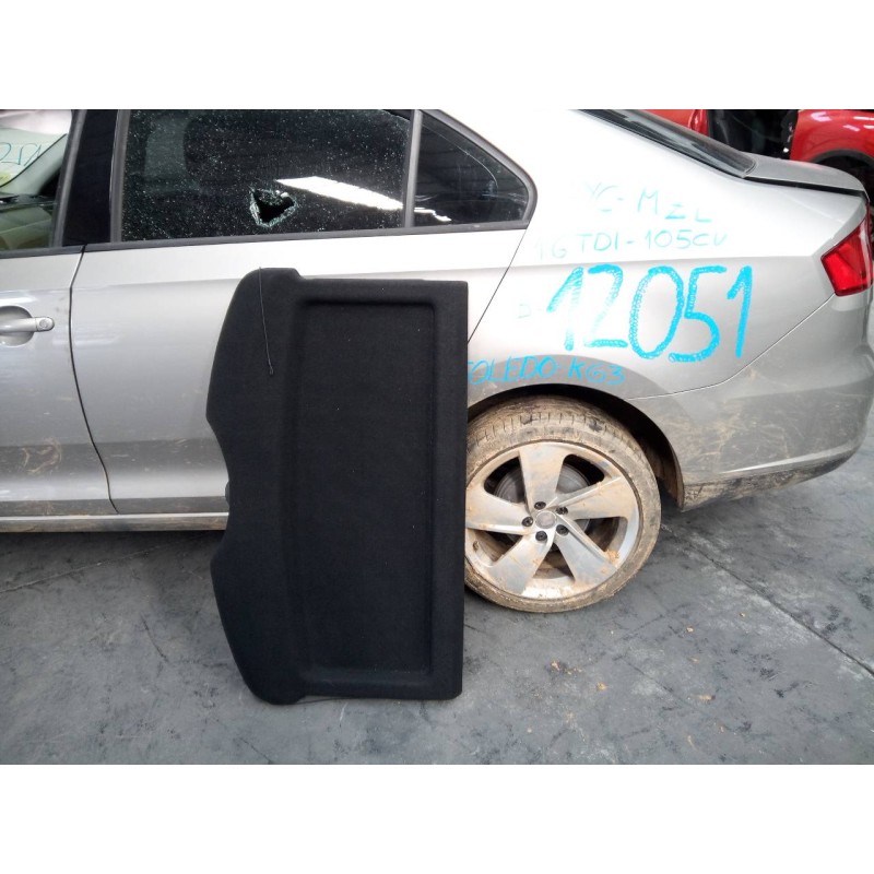 Recambio de bandeja trasera para seat toledo (kg3) style referencia OEM IAM   