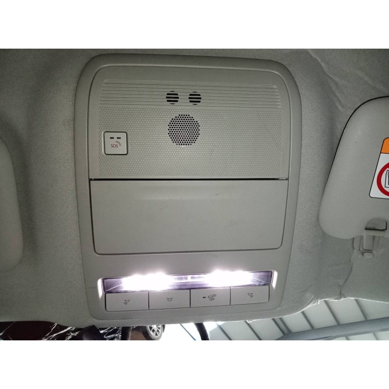 Recambio de luz interior para mazda cx-30 selection 2wd referencia OEM IAM   