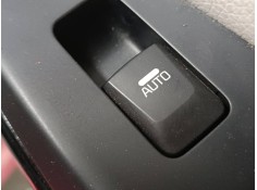 Recambio de mando elevalunas trasero derecho para kia cee´d drive referencia OEM IAM   