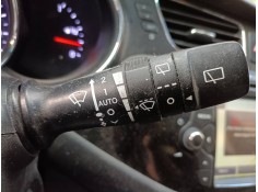 Recambio de mando limpia para kia cee´d drive referencia OEM IAM   