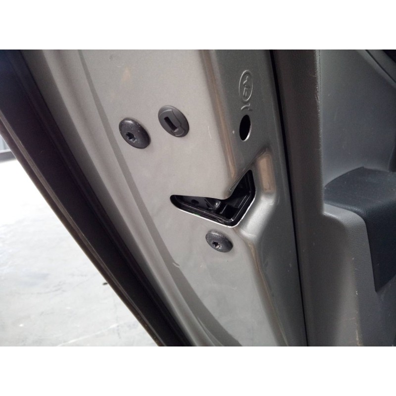 Recambio de cerradura puerta trasera izquierda para seat toledo (kg3) style referencia OEM IAM   