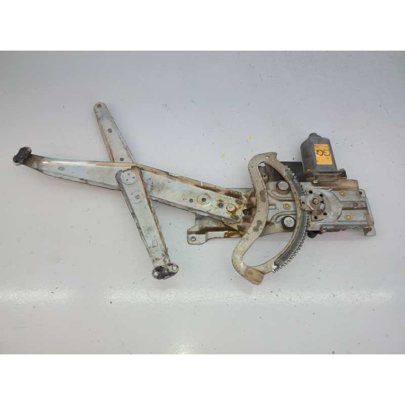 Recambio de elevalunas delantero izquierdo para opel corsa b referencia OEM IAM 90520193  