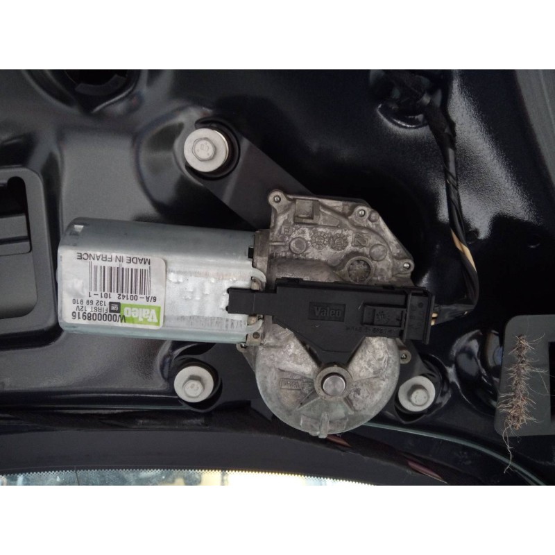 Recambio de motor limpia trasero para opel insignia berlina selective referencia OEM IAM 13269910  