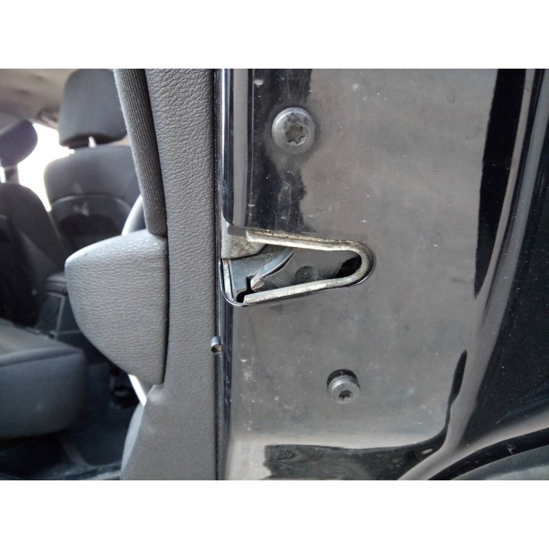 Recambio de cerradura puerta trasera derecha para bmw x3 (e83) 2.0d referencia OEM IAM   