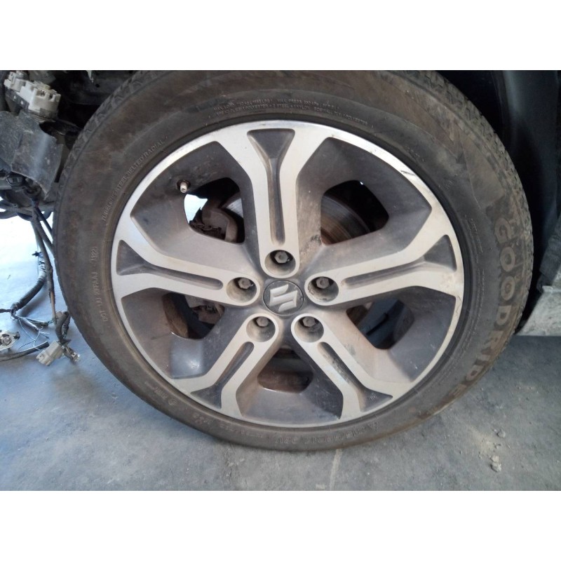 Recambio de llanta para suzuki vitara 1.6 ddis gle 4x4 referencia OEM IAM 215/55/17  