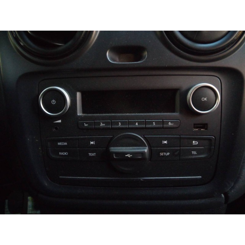 Recambio de sistema audio / radio cd para dacia dokker express ambiance referencia OEM IAM   