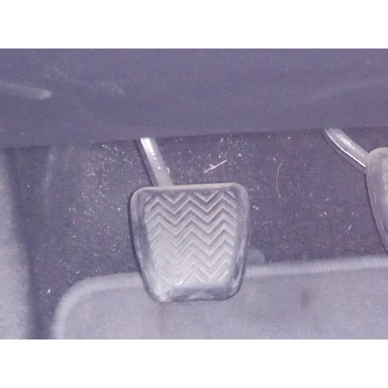 Recambio de pedal embrague para toyota auris active referencia OEM IAM   