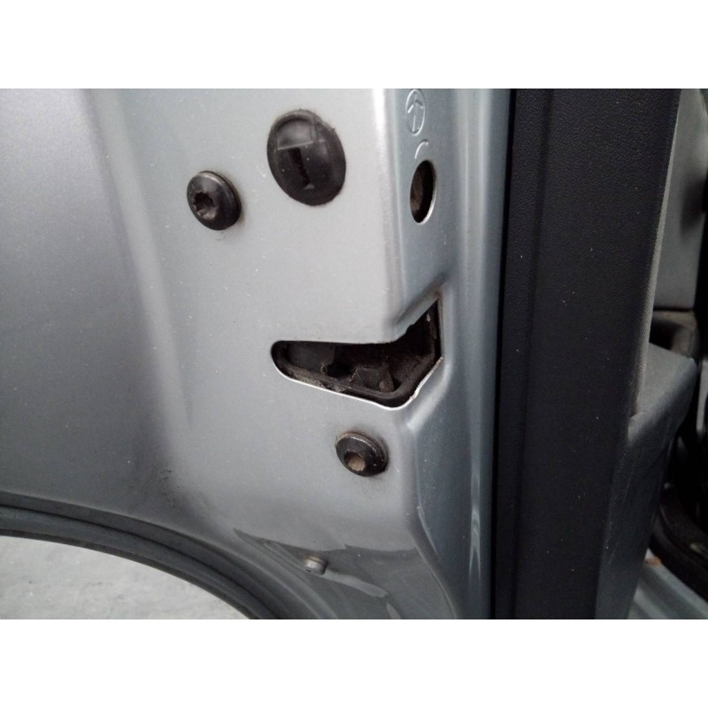 Recambio de cerradura puerta trasera izquierda para seat leon (1p1) reference referencia OEM IAM   