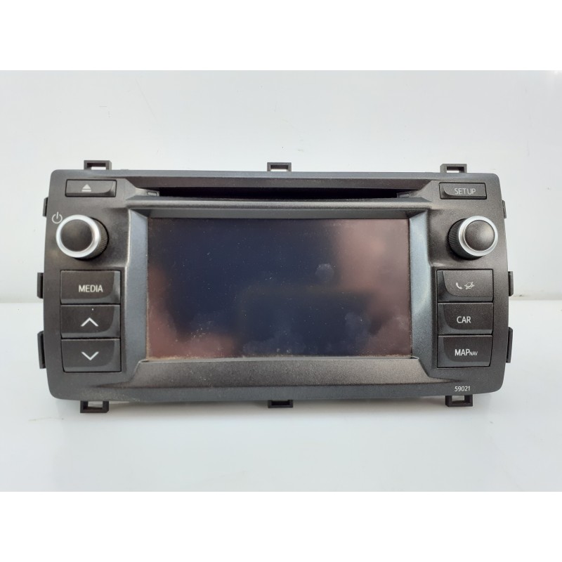 Recambio de sistema navegacion gps para toyota auris active referencia OEM IAM FA081155 10R030232 