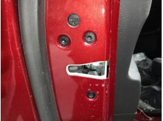 Recambio de cerradura puerta trasera izquierda para ford kuga (cbs) titanium referencia OEM IAM   