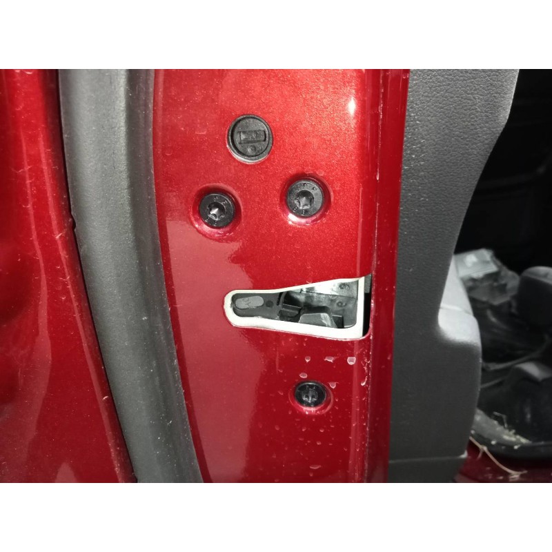 Recambio de cerradura puerta trasera izquierda para ford kuga (cbs) titanium referencia OEM IAM   