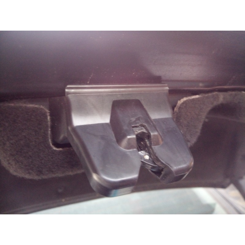 Recambio de cerradura maletero / porton para toyota avensis (t27) advance referencia OEM IAM   