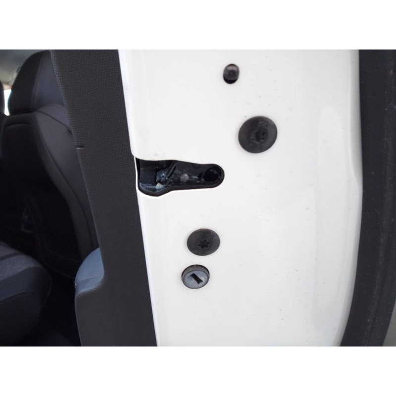 Recambio de cerradura puerta trasera derecha para peugeot 3008 gt line referencia OEM IAM   