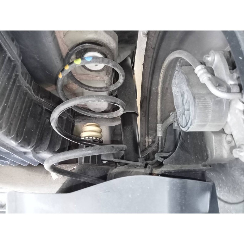 Recambio de amortiguador trasero derecho para peugeot 3008 gt line referencia OEM IAM   