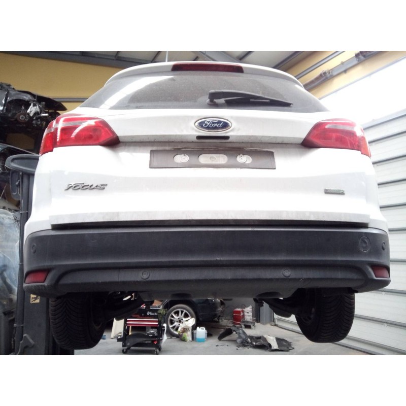 Recambio de paragolpes trasero para ford focus lim. st-line referencia OEM IAM   