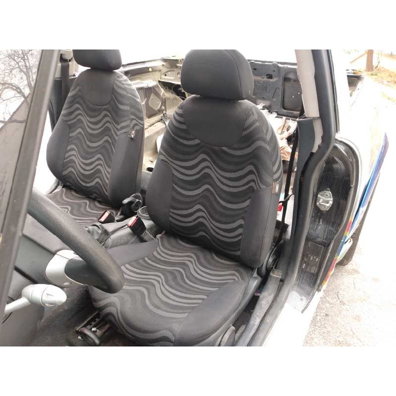 mini mini (r50,r53) del año 2005