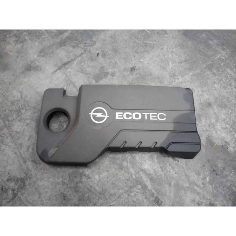 Recambio de tapa motor para opel corsa e selective ecoflex referencia OEM IAM   