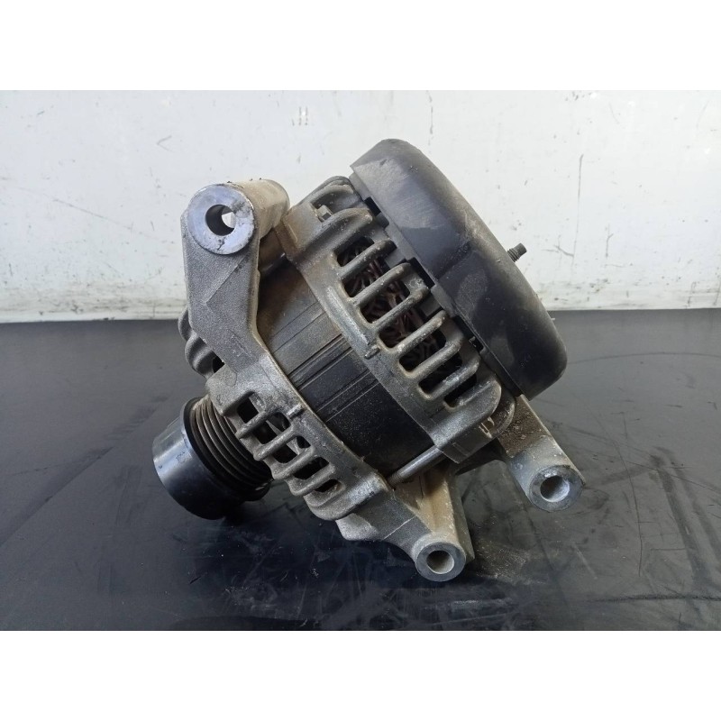 Recambio de alternador para opel corsa e selective ecoflex referencia OEM IAM 39047360 0126312106 