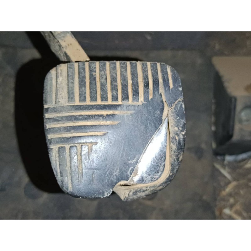 Recambio de pedal freno para nissan terrano/terrano.ii (r20) s (5-ptas.) referencia OEM IAM   