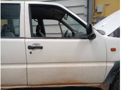 Recambio de puerta delantera derecha para nissan terrano/terrano.ii (r20) s (5-ptas.) referencia OEM IAM   