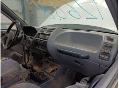 Recambio de salpicadero para nissan terrano/terrano.ii (r20) s (5-ptas.) referencia OEM IAM   