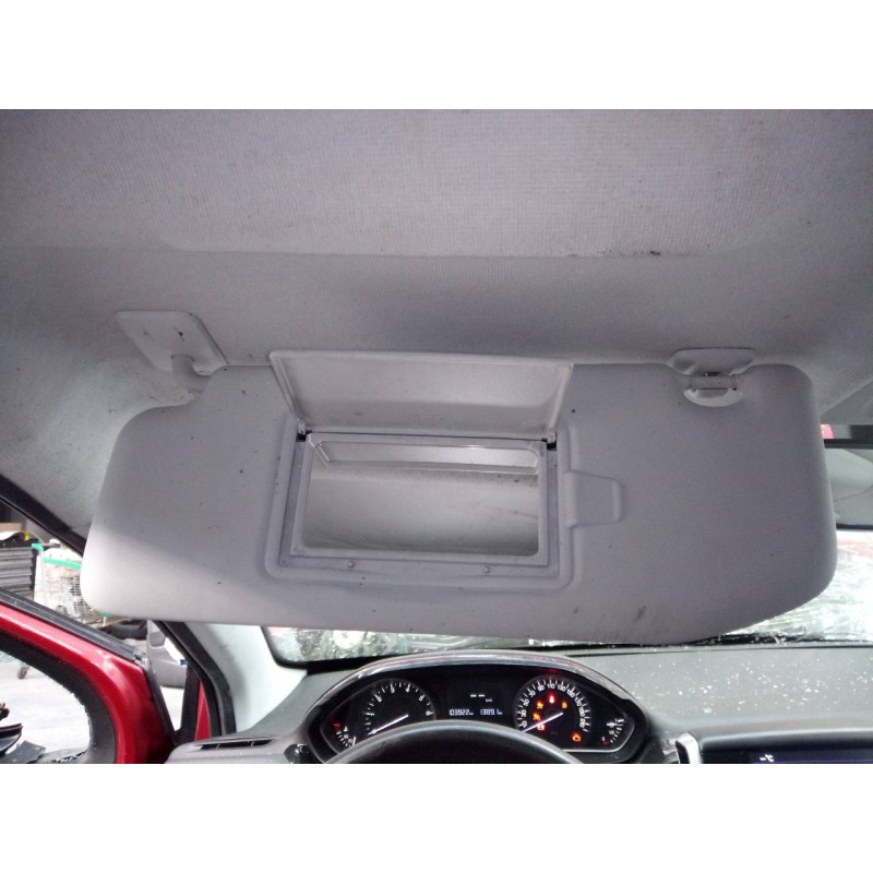 Recambio de parasol izquierdo para peugeot 208 active referencia OEM IAM   