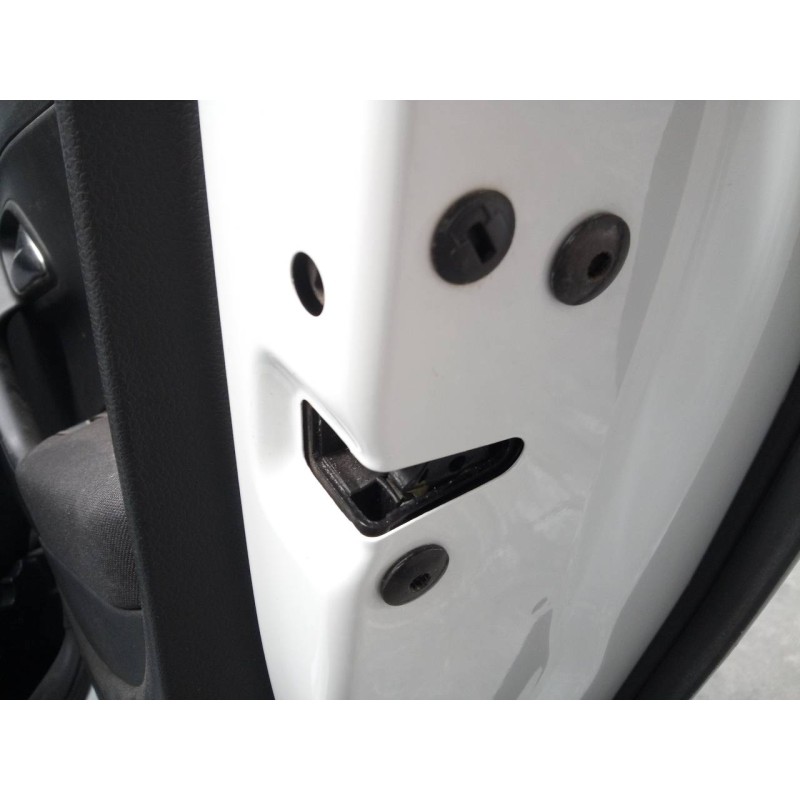 Recambio de cerradura puerta trasera derecha para volkswagen polo (6c1) comfortline referencia OEM IAM   