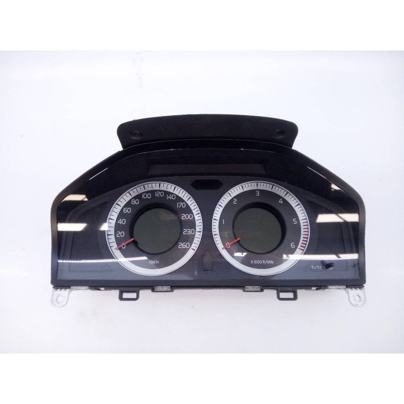 Recambio de cuadro instrumentos para volvo xc70 kinetic awd referencia OEM IAM 31270901AA 69399320U 