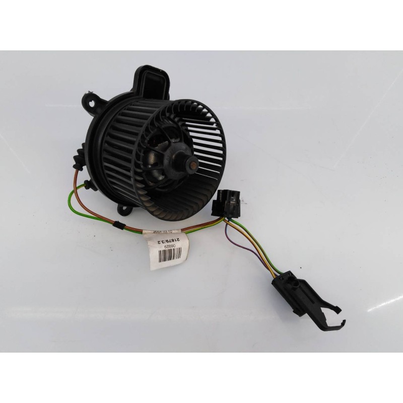 Recambio de ventilador calefaccion para bmw x5 (e53) 3.0d referencia OEM IAM 0692921879  