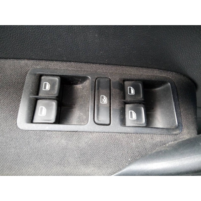 Recambio de mando elevalunas delantero izquierdo para volkswagen polo (6c1) comfortline referencia OEM IAM   