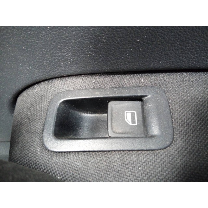 Recambio de mando elevalunas trasero derecho para volkswagen polo (6c1) comfortline referencia OEM IAM   