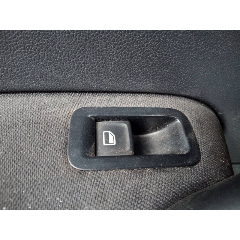 Recambio de mando elevalunas trasero izquierdo para volkswagen polo (6c1) comfortline referencia OEM IAM   