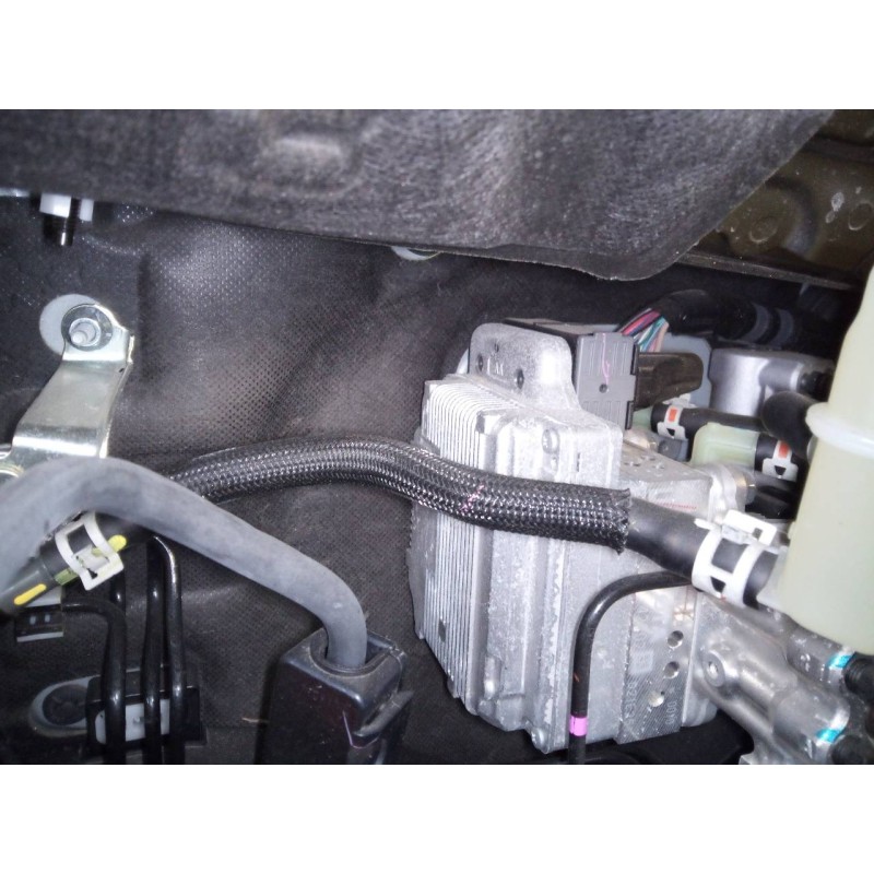 Recambio de abs para toyota rav4 hybrid 4x2 luxury referencia OEM IAM   