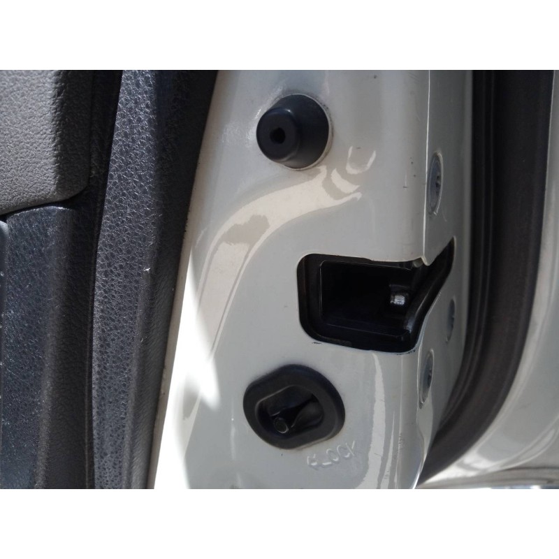 Recambio de cerradura puerta trasera derecha para nissan x-trail (t31) se referencia OEM IAM   