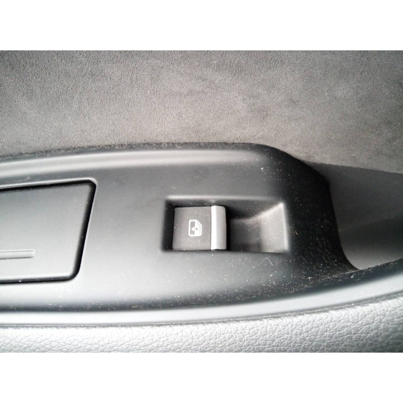 Recambio de mando elevalunas trasero izquierdo para audi q7 4mg 45 tdi quattro s line referencia OEM IAM   