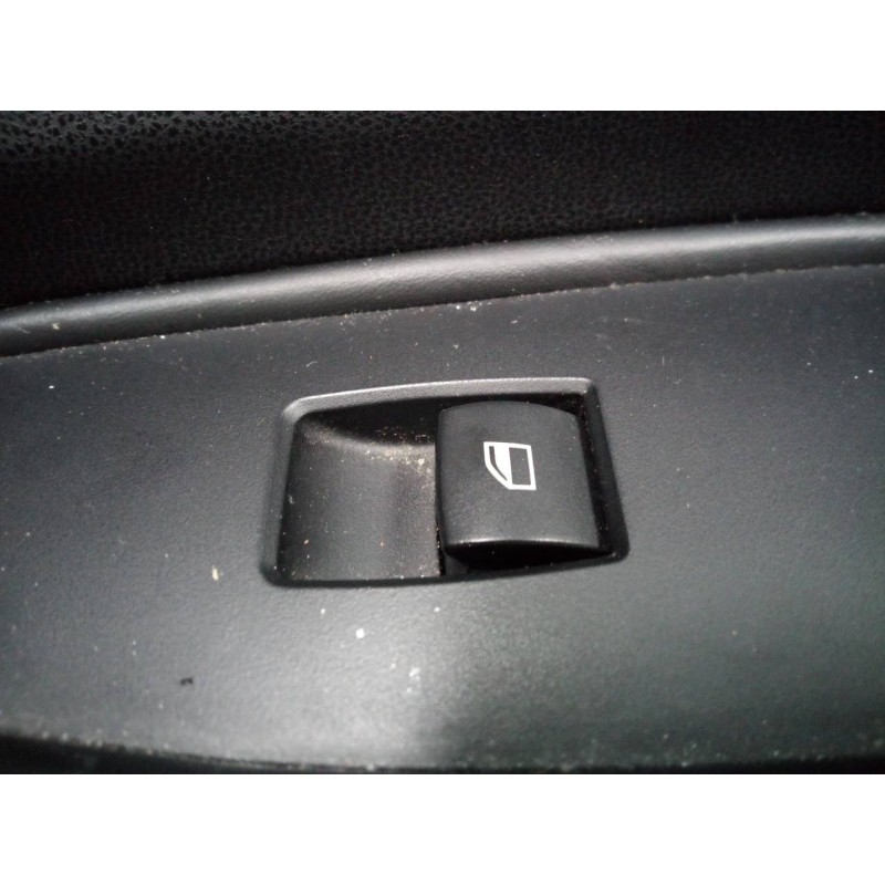 Recambio de mando elevalunas delantero derecho para bmw serie 1 berlina (e81/e87) 118d referencia OEM IAM   