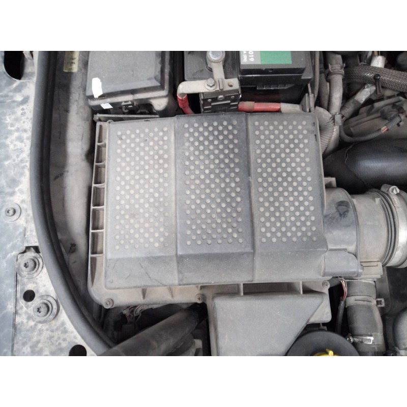 Recambio de filtro aire para land rover range rover sport v6 td hse referencia OEM IAM PHB000498  