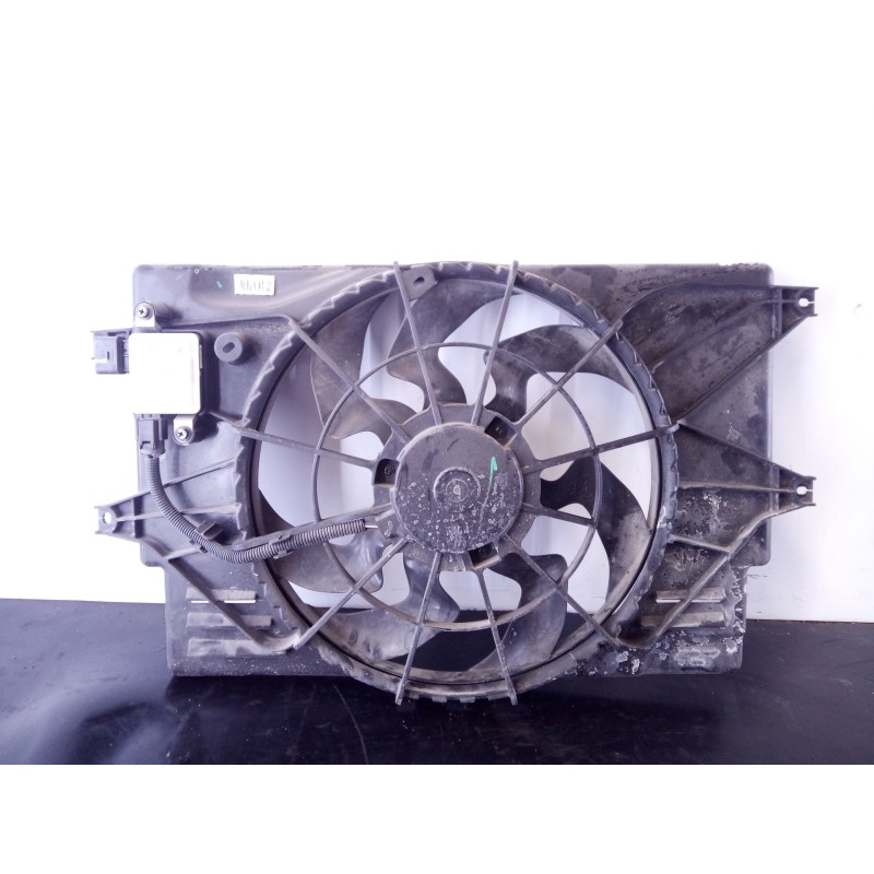 Recambio de electroventilador para hyundai i30 (pd) essence referencia OEM IAM 25385F3000 NF100EDFTA 